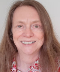 Dorothy Floyd - professional entomologist and owner of Small-Life Supplies
